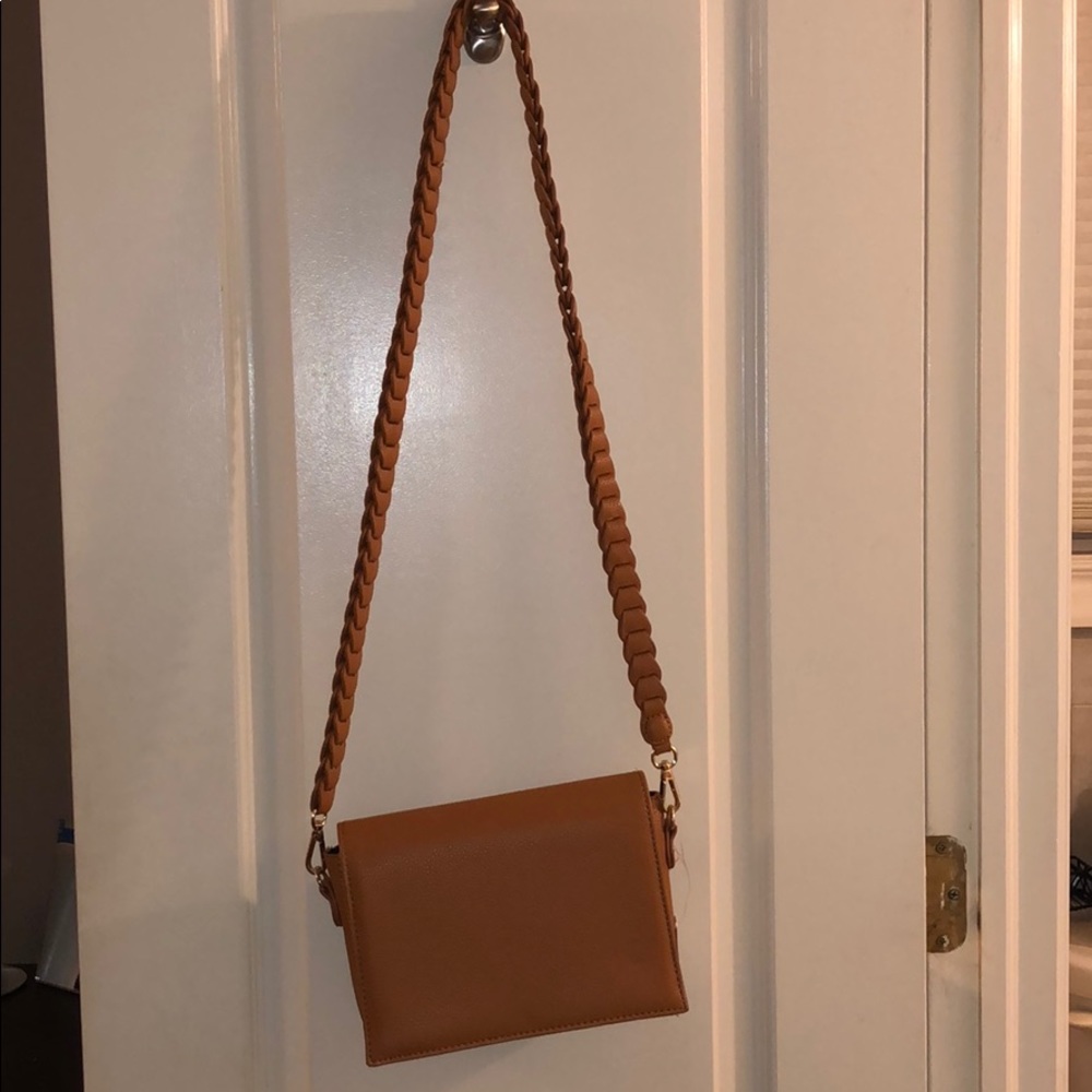 Francesca’s Brown Crossbody Bag